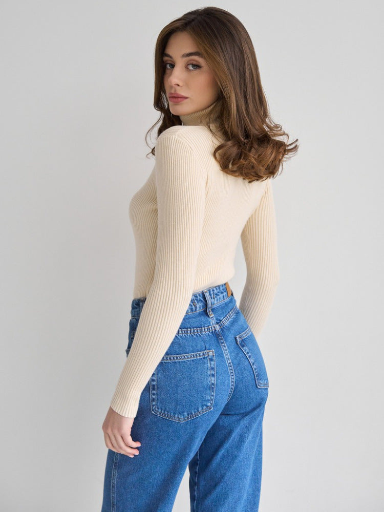 Women’s Cream Ribbed Turtleneck Sweater Long Sleeve Knit Pullover